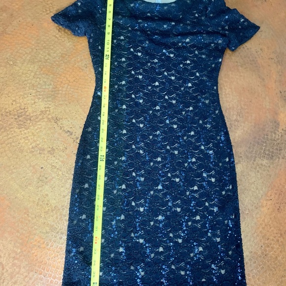 BADLEY MISCHKA Navy Sequined dress - Picture 9 of 10